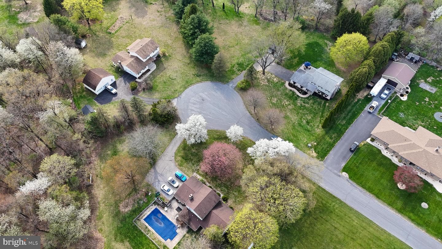 680 Hope Drive photo 30