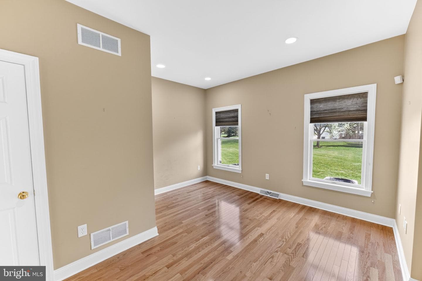 3500 Manor Road photo 42