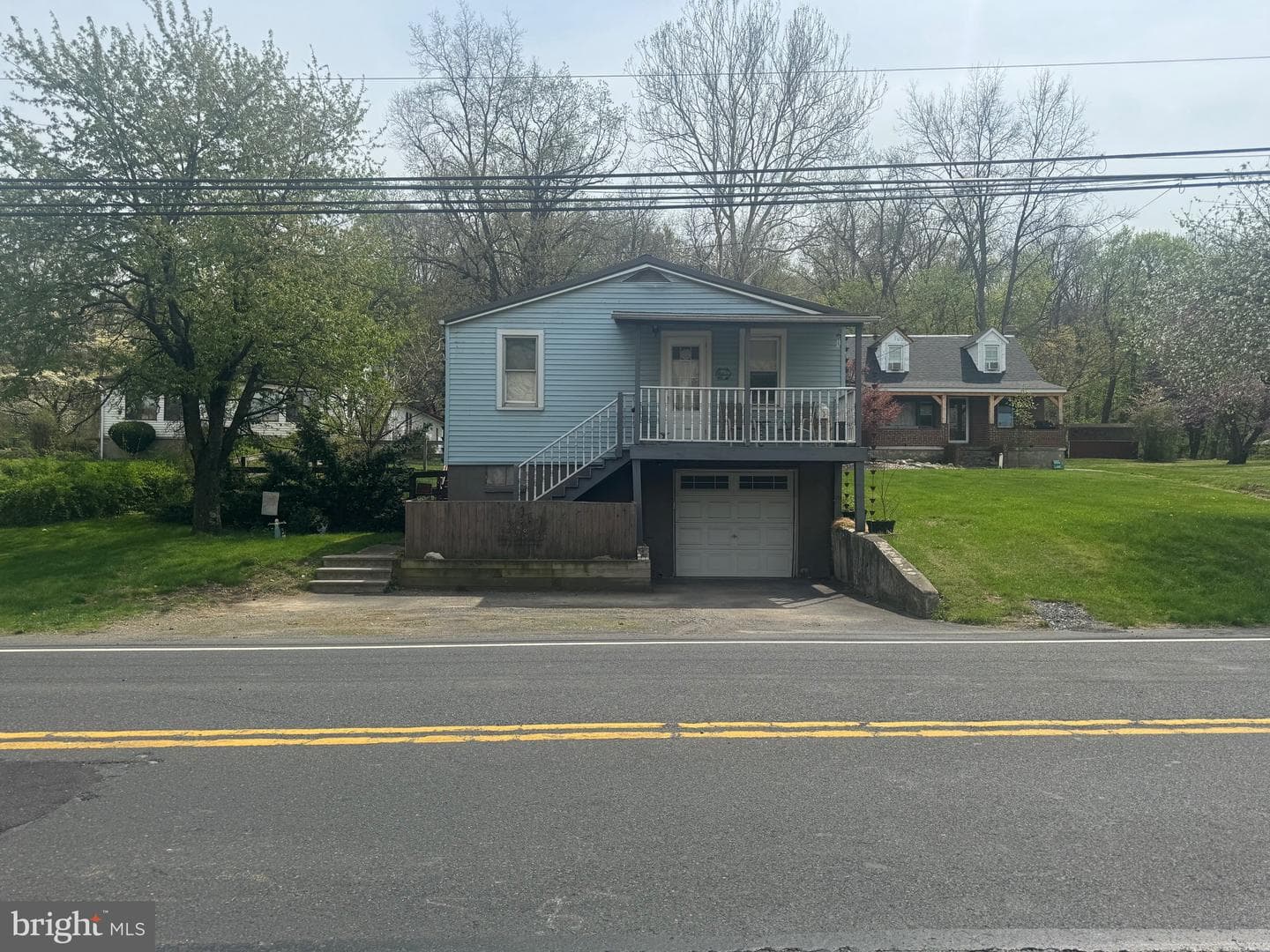 2294 Easton Road
