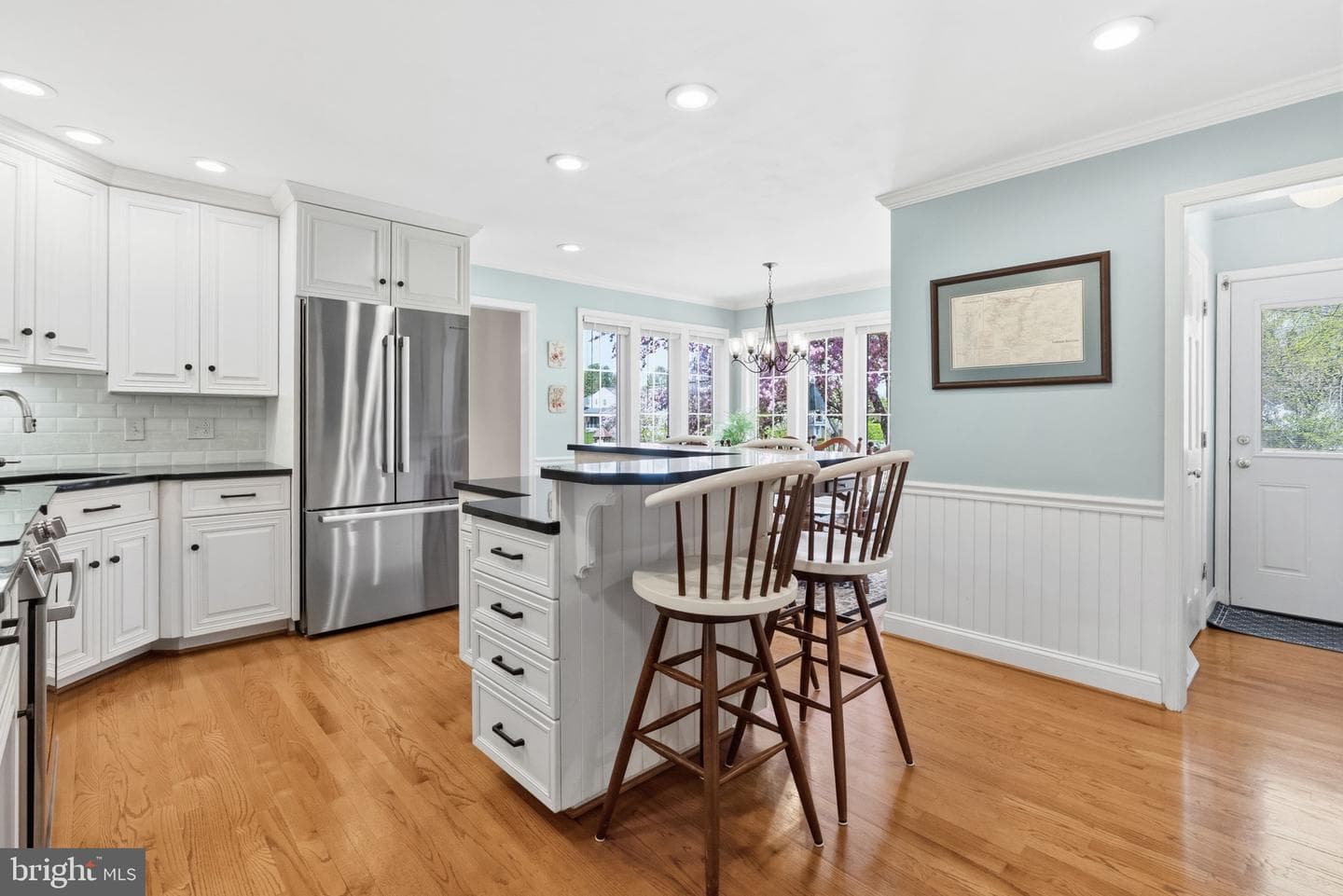 1847 Clarence Drive photo 11