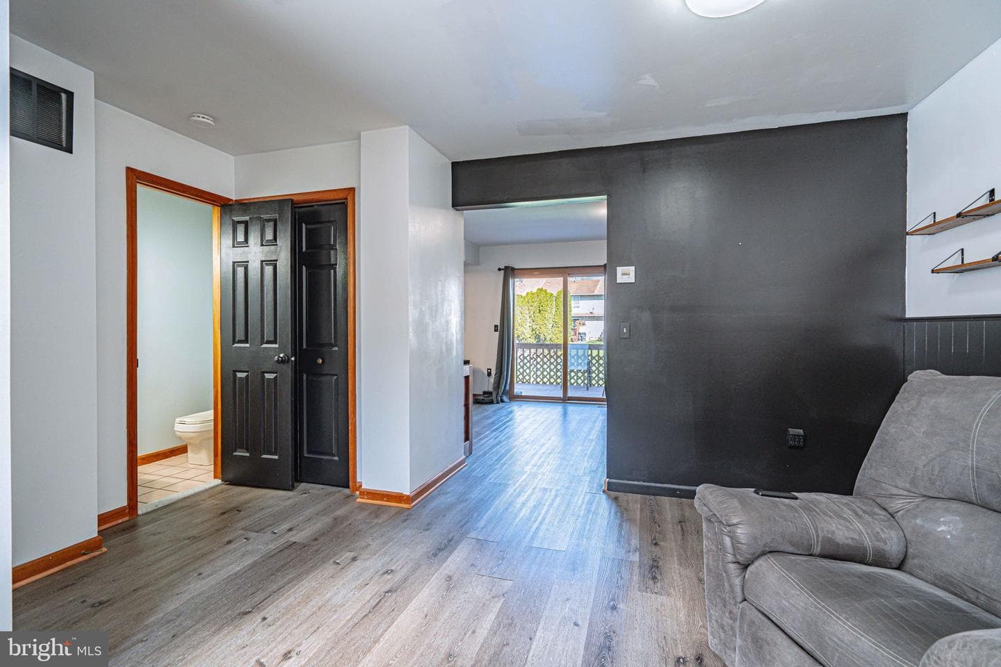 2725 Victoria Lane photo 11