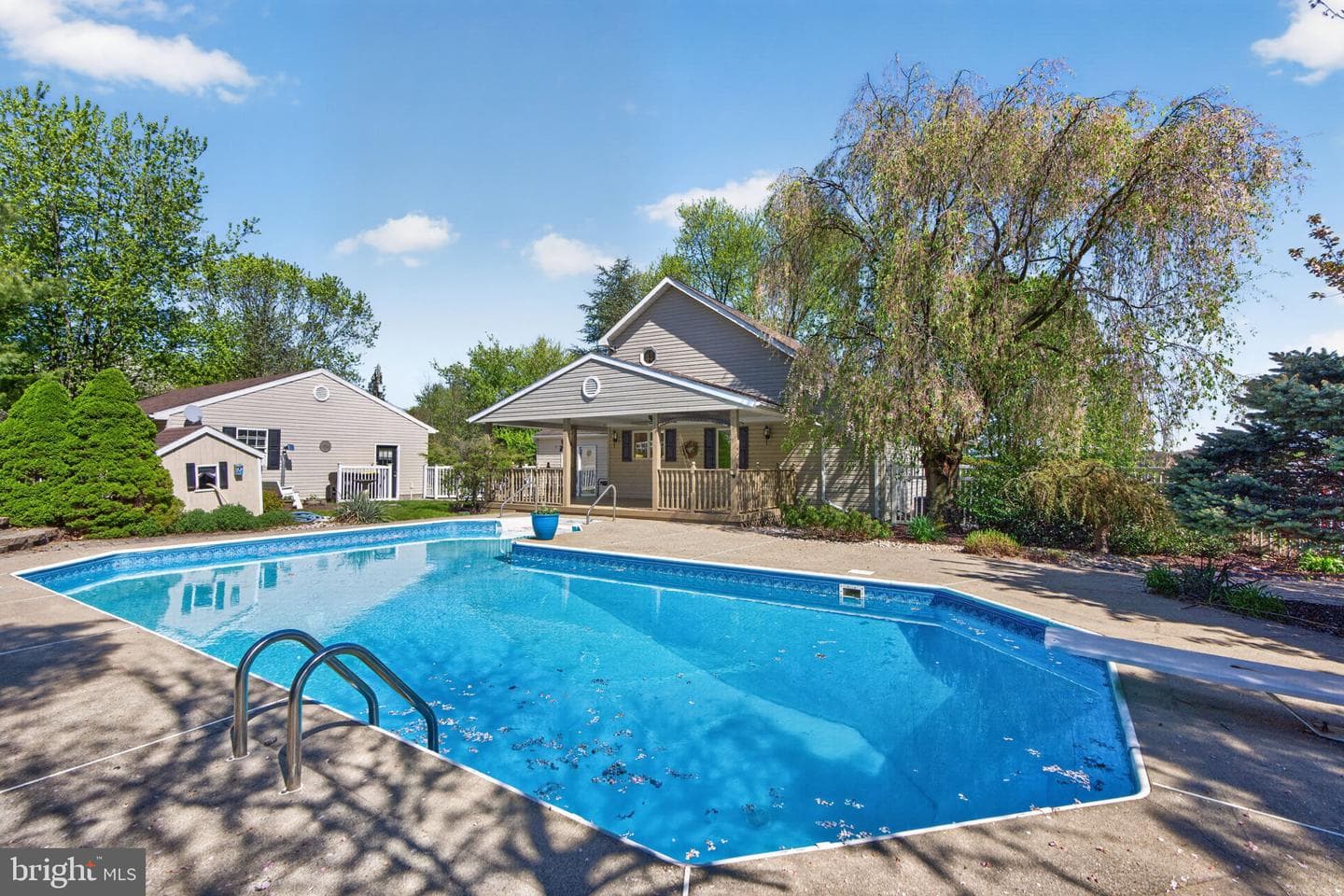 1135 Myrtle Road photo 44
