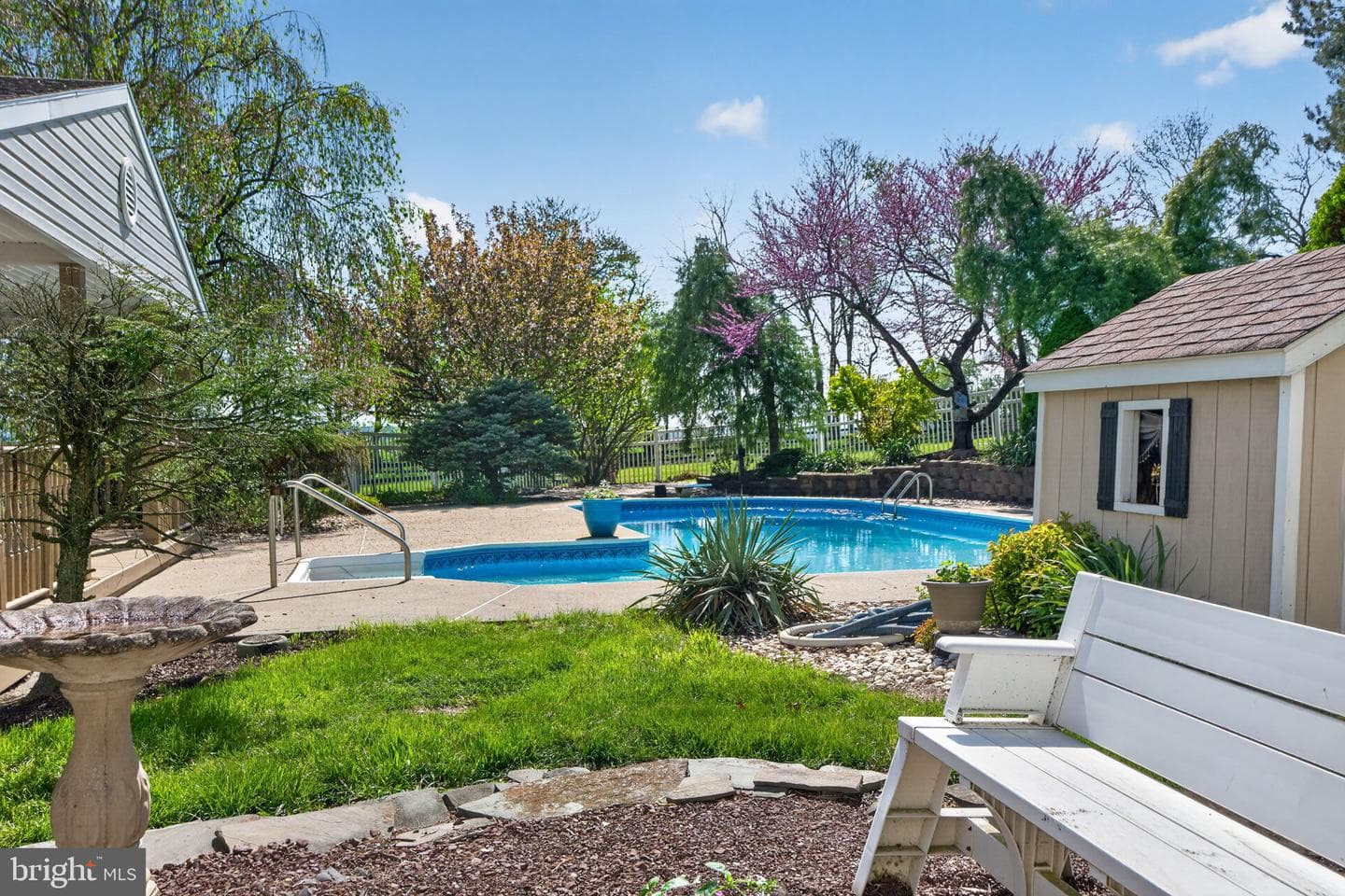 1135 Myrtle Road photo 45