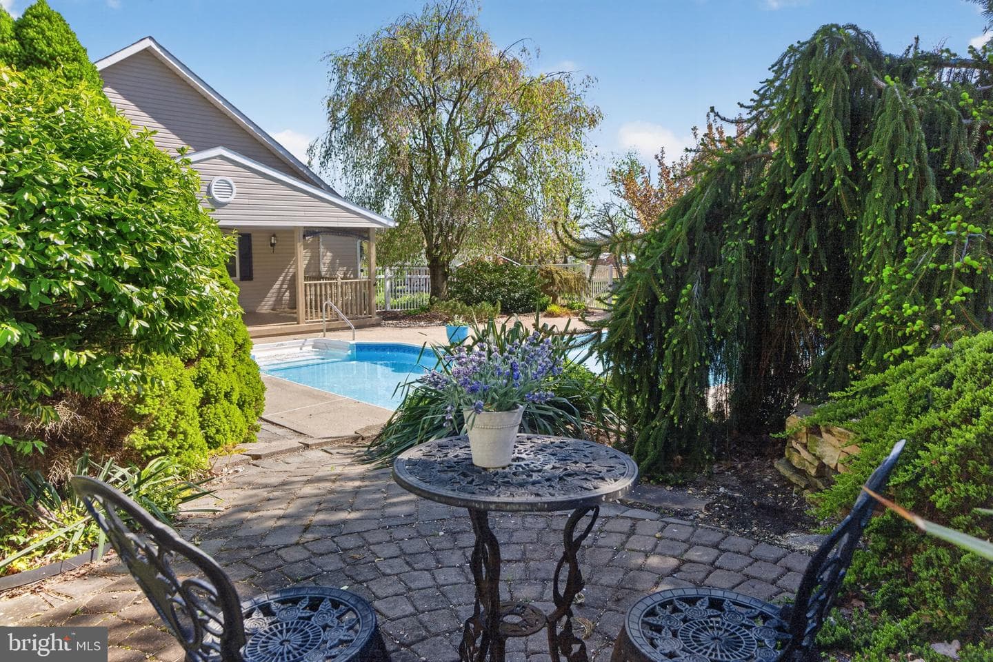 1135 Myrtle Road photo 46