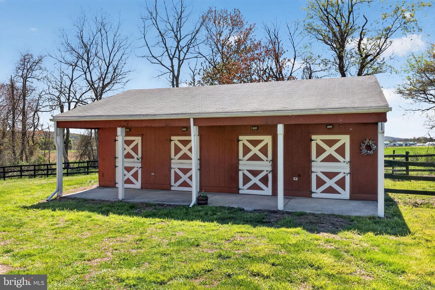 1135 Myrtle Road photo 57