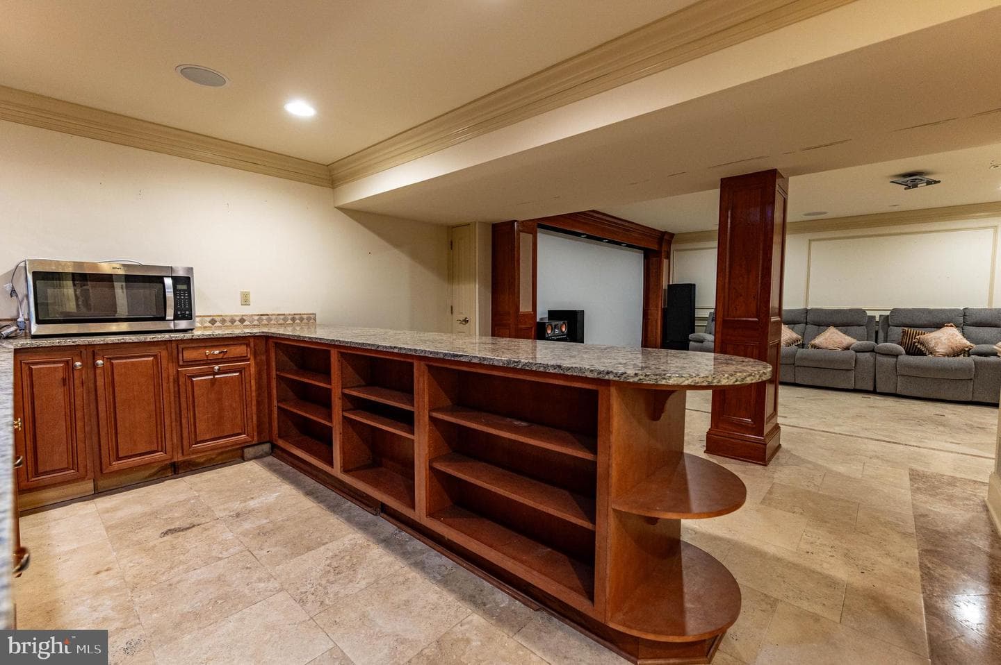 49 Crest Boulevard photo 62