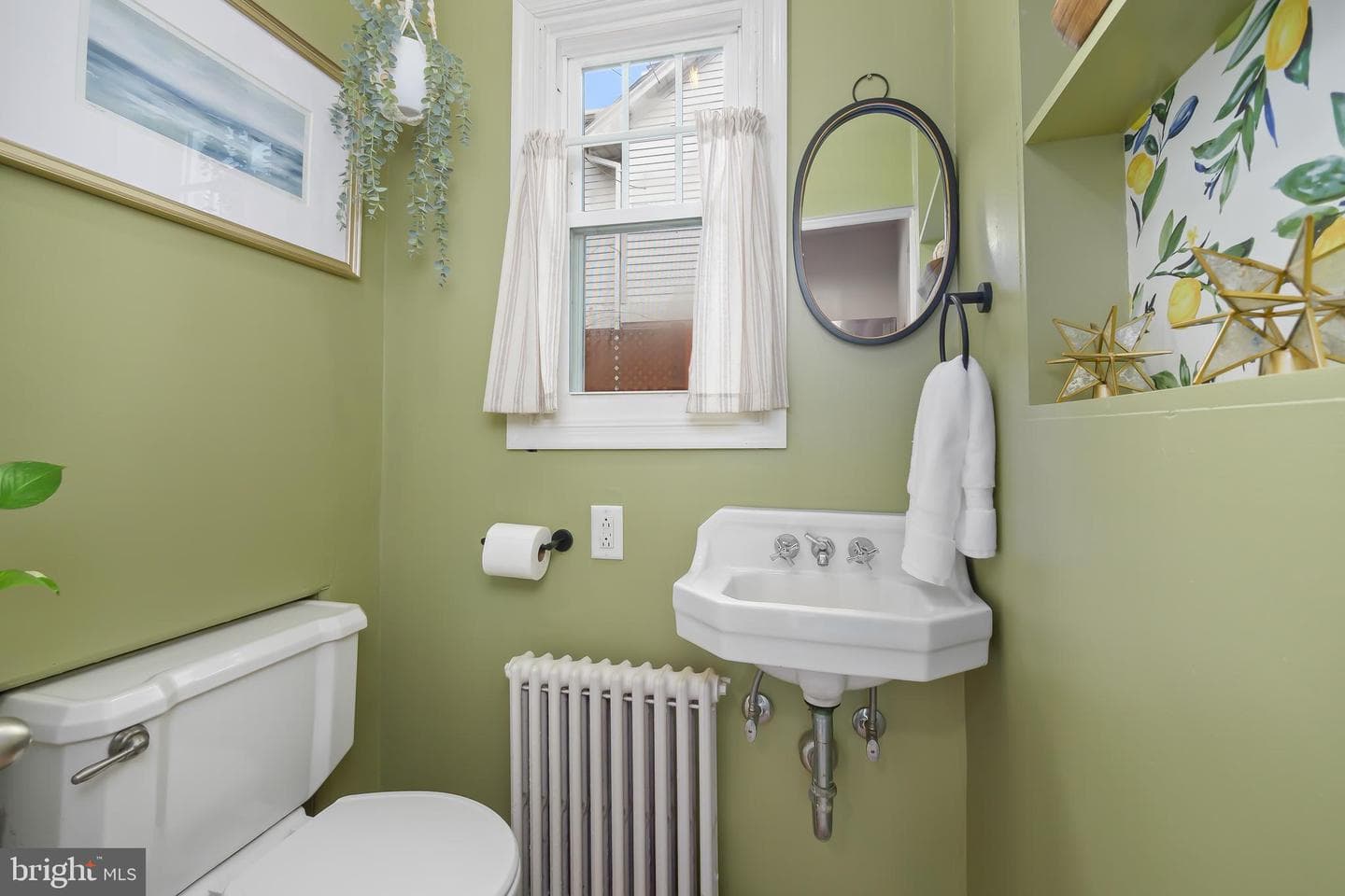 1133 N New Street photo 18