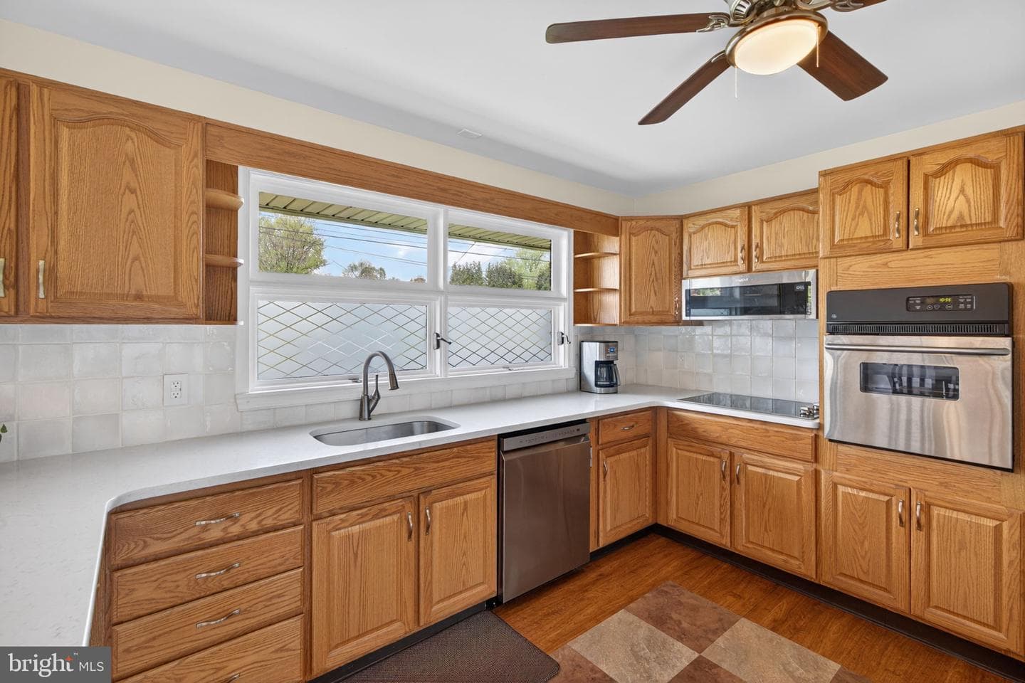 141 Siegfried Avenue photo 22