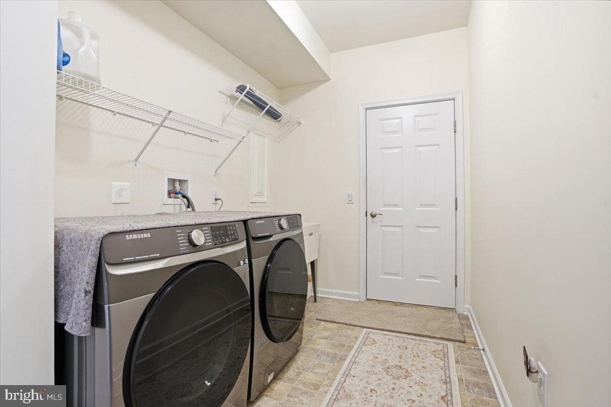 3912 Independence Drive photo 61
