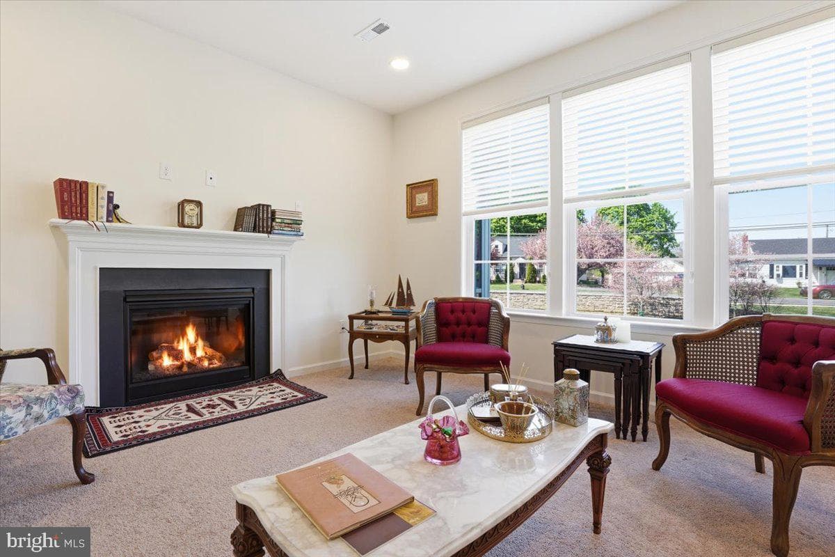 3912 Independence Drive photo 9