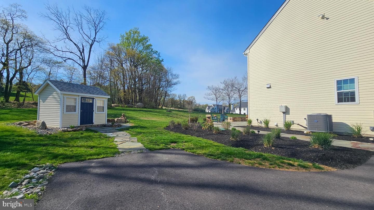 2645 Longridge Drive photo 45