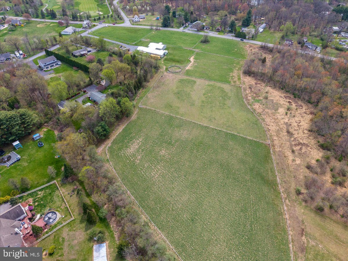 3670 N Dogwood Road photo 42