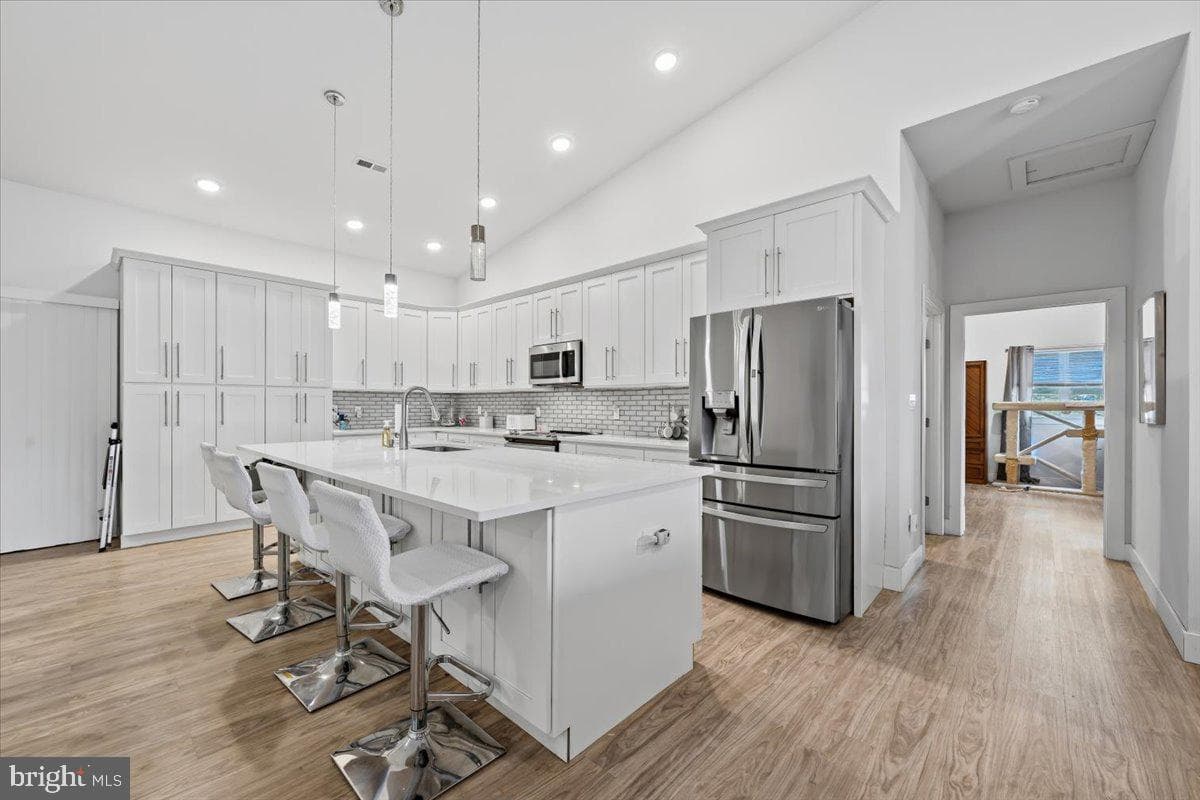 3670 N Dogwood Road photo 9