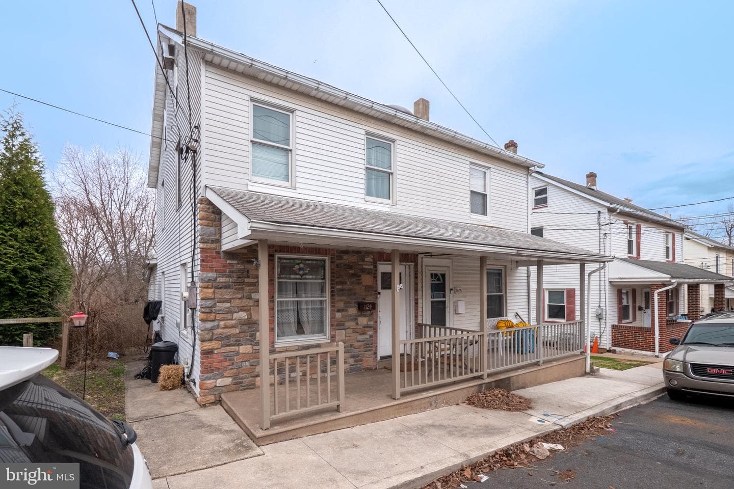 1124 Furnace Street photo 2