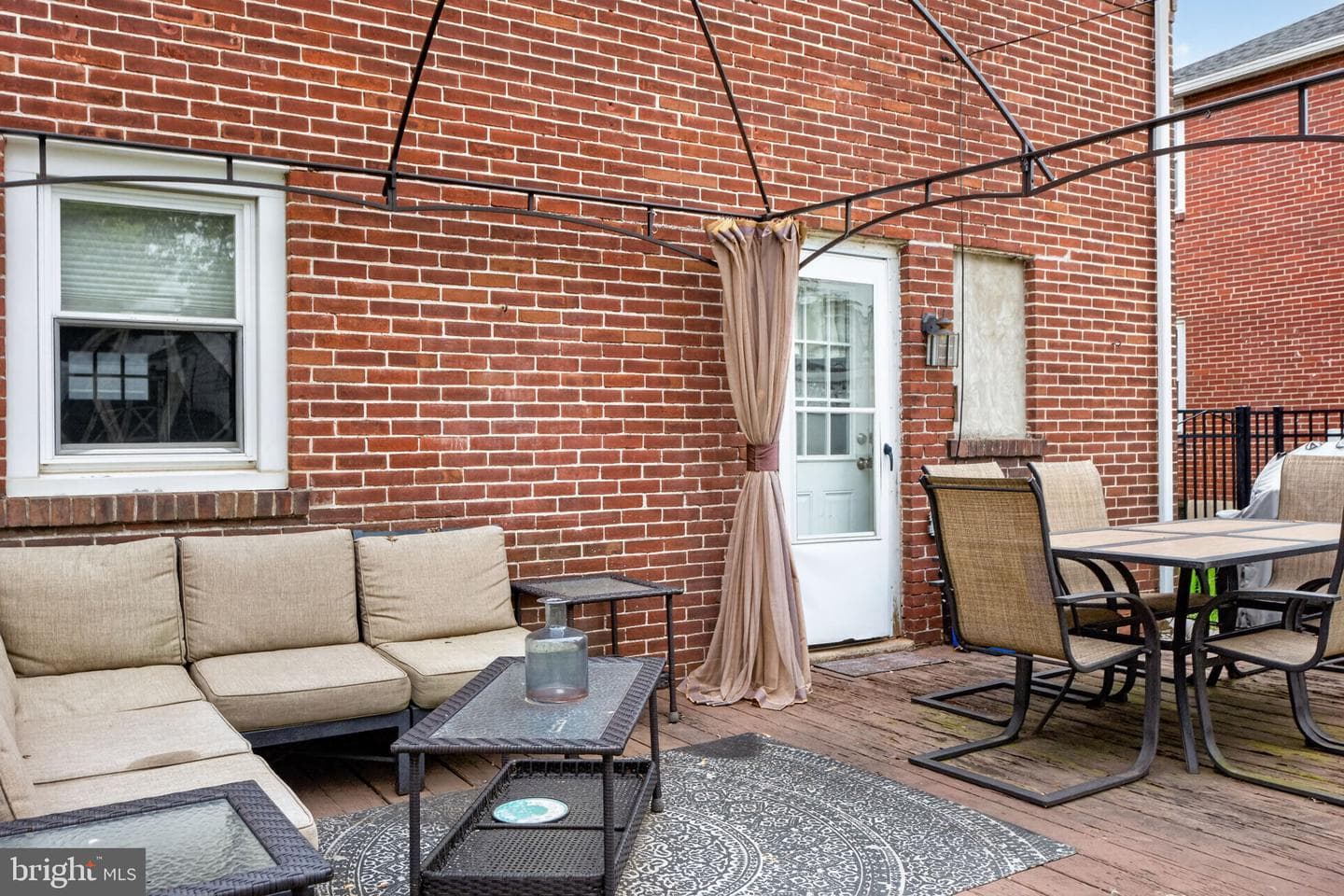 1716 Carlisle Street photo 25