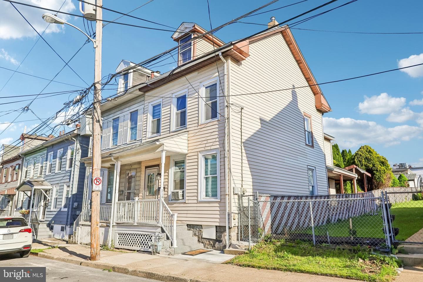 714 W Wilkes Barre Street