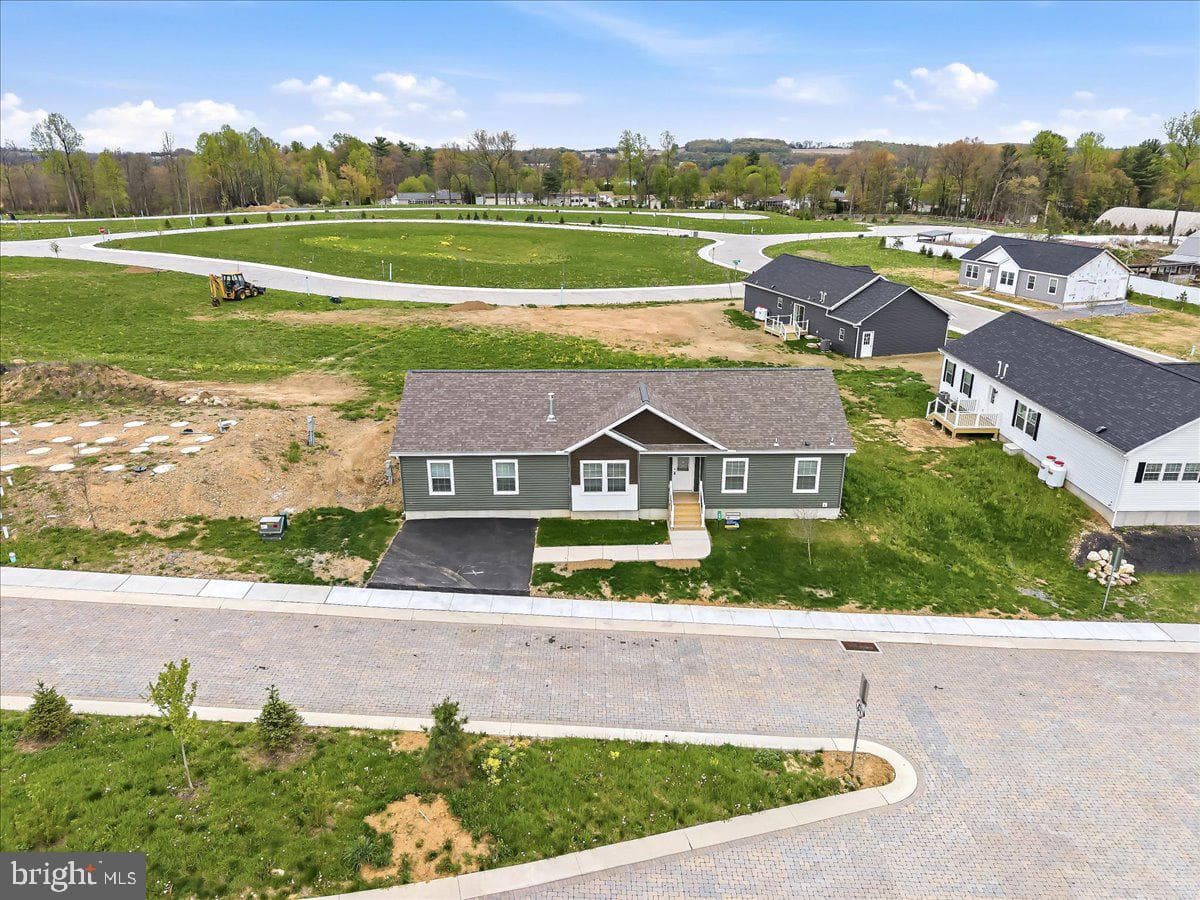3987 Hastings Road photo 2