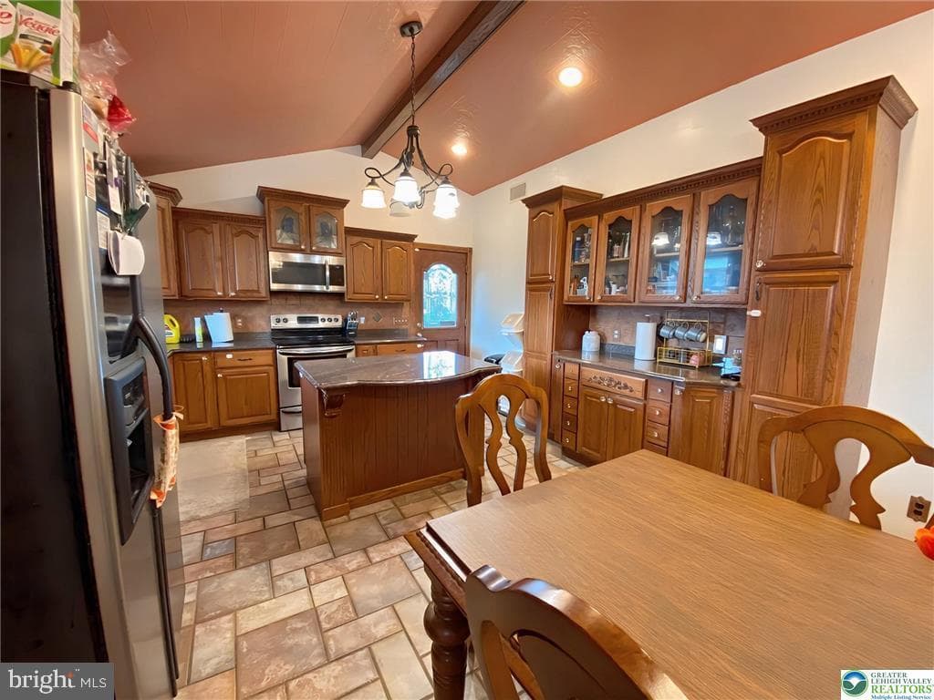 3979 Kenrick Drive photo 11
