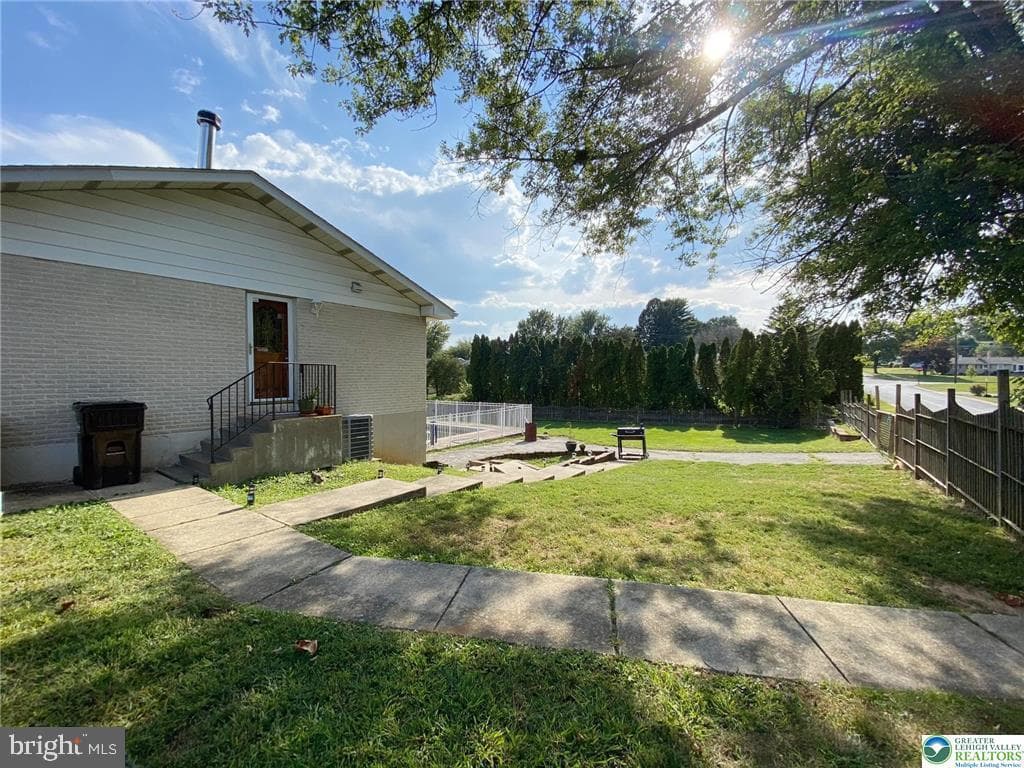 3979 Kenrick Drive photo 4