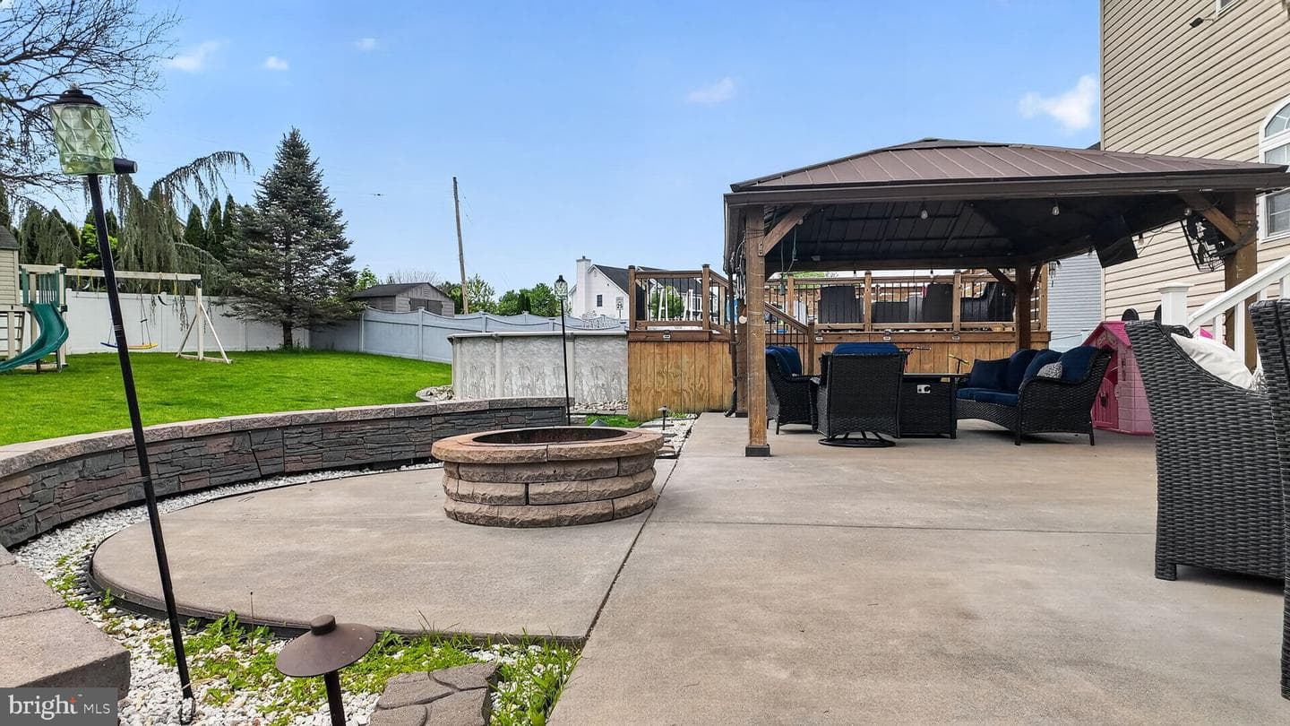 764 Mohican Drive photo 16