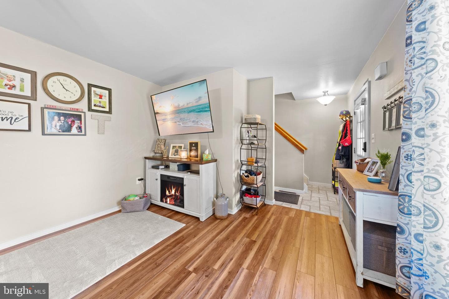 1231 Ann Marie Street photo 10