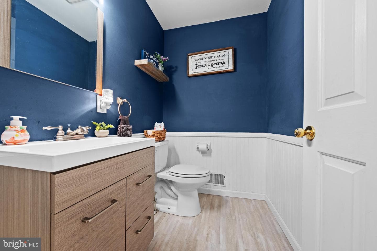 1231 Ann Marie Street photo 14