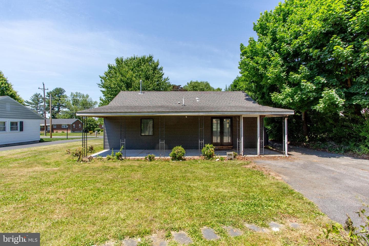2424 Northwood Avenue photo 26
