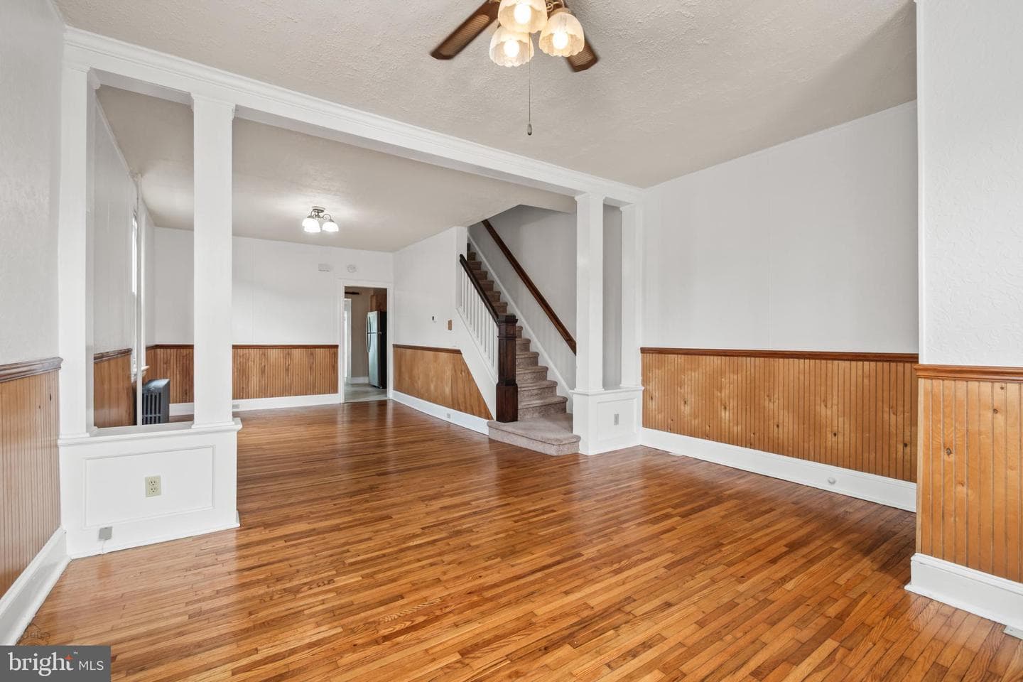111 E Garrison Street photo 10