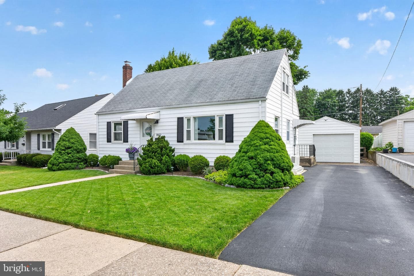 1802 Snyder Street photo 2
