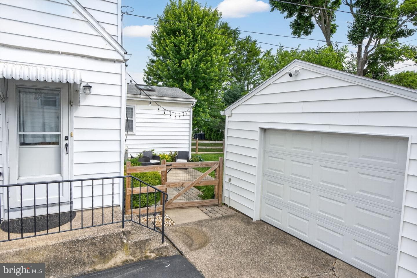 1802 Snyder Street photo 27