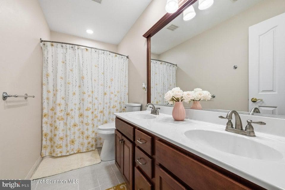 562 Country Club Road photo 24