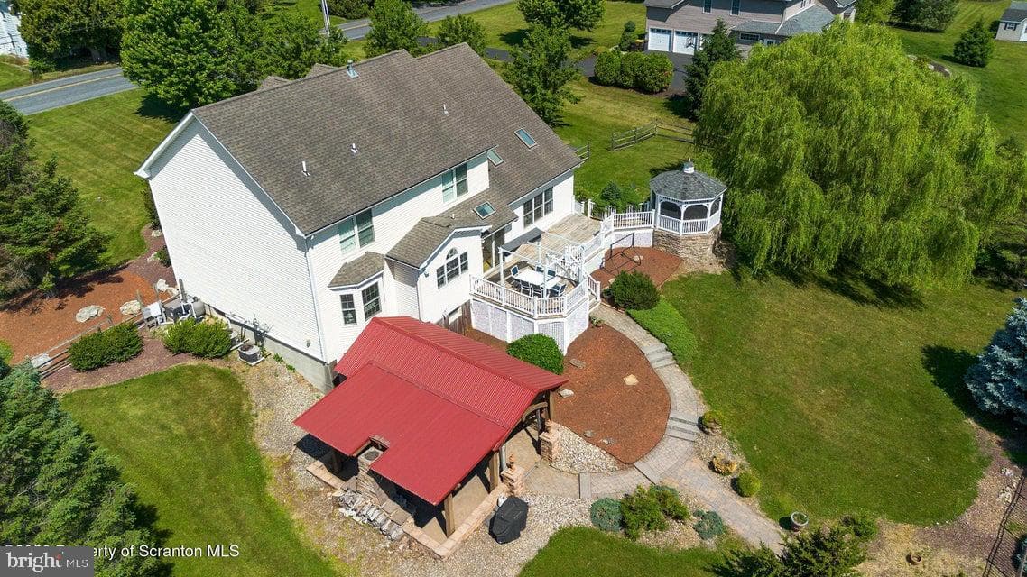 562 Country Club Road photo 43