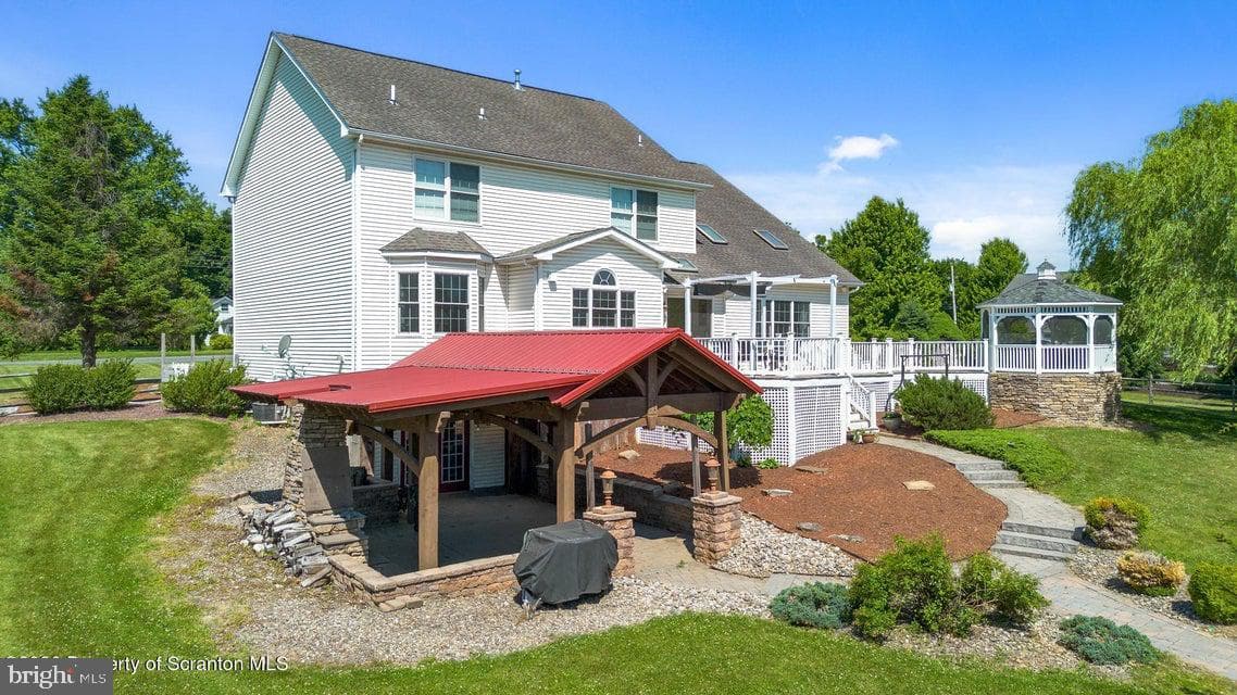 562 Country Club Road photo 52