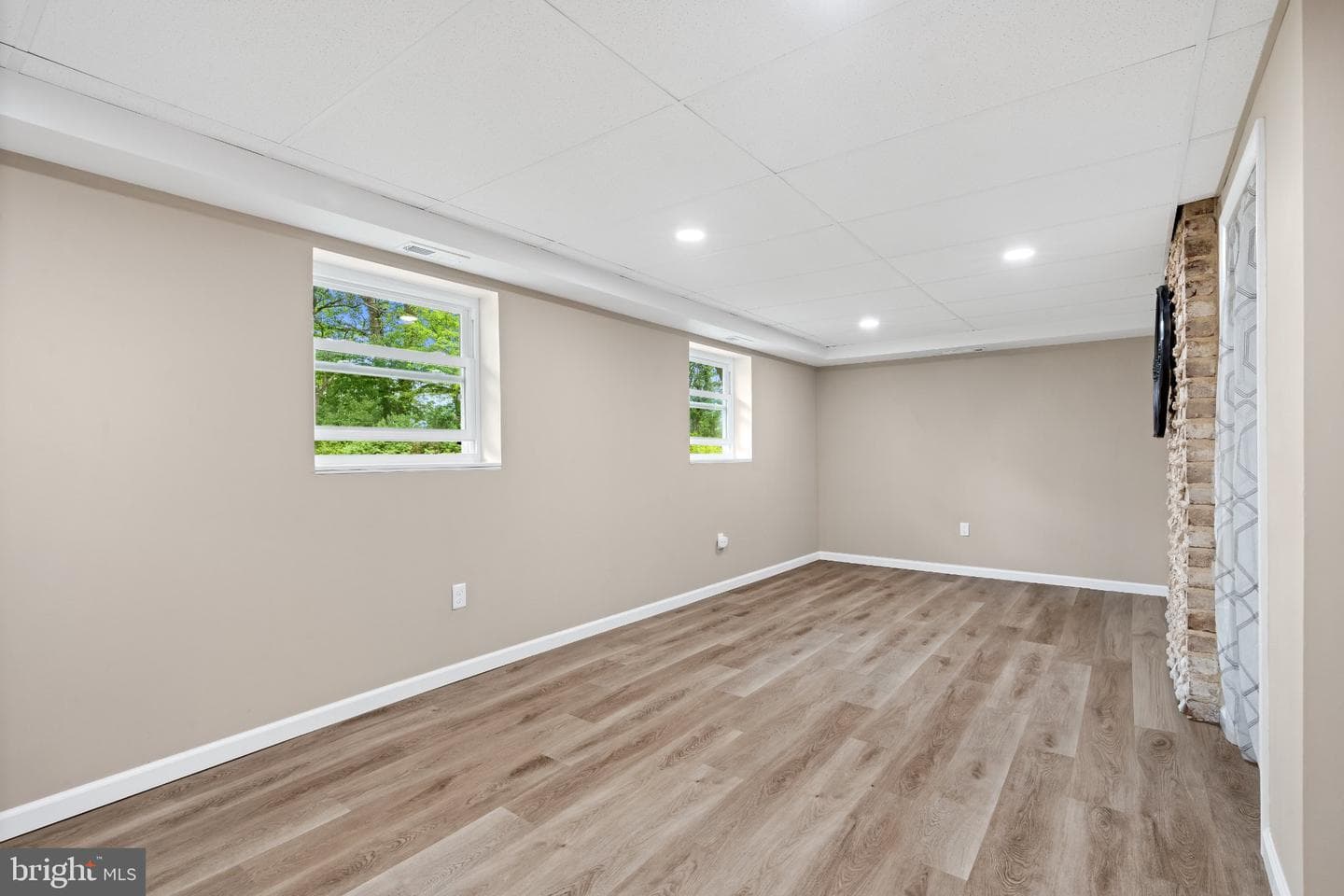 1040 Riverview Drive photo 49