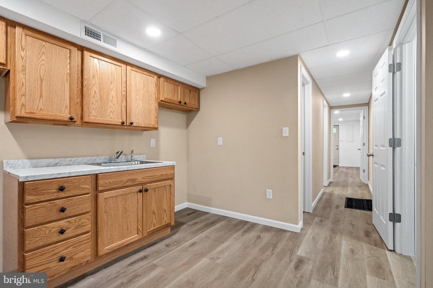 1040 Riverview Drive photo 57