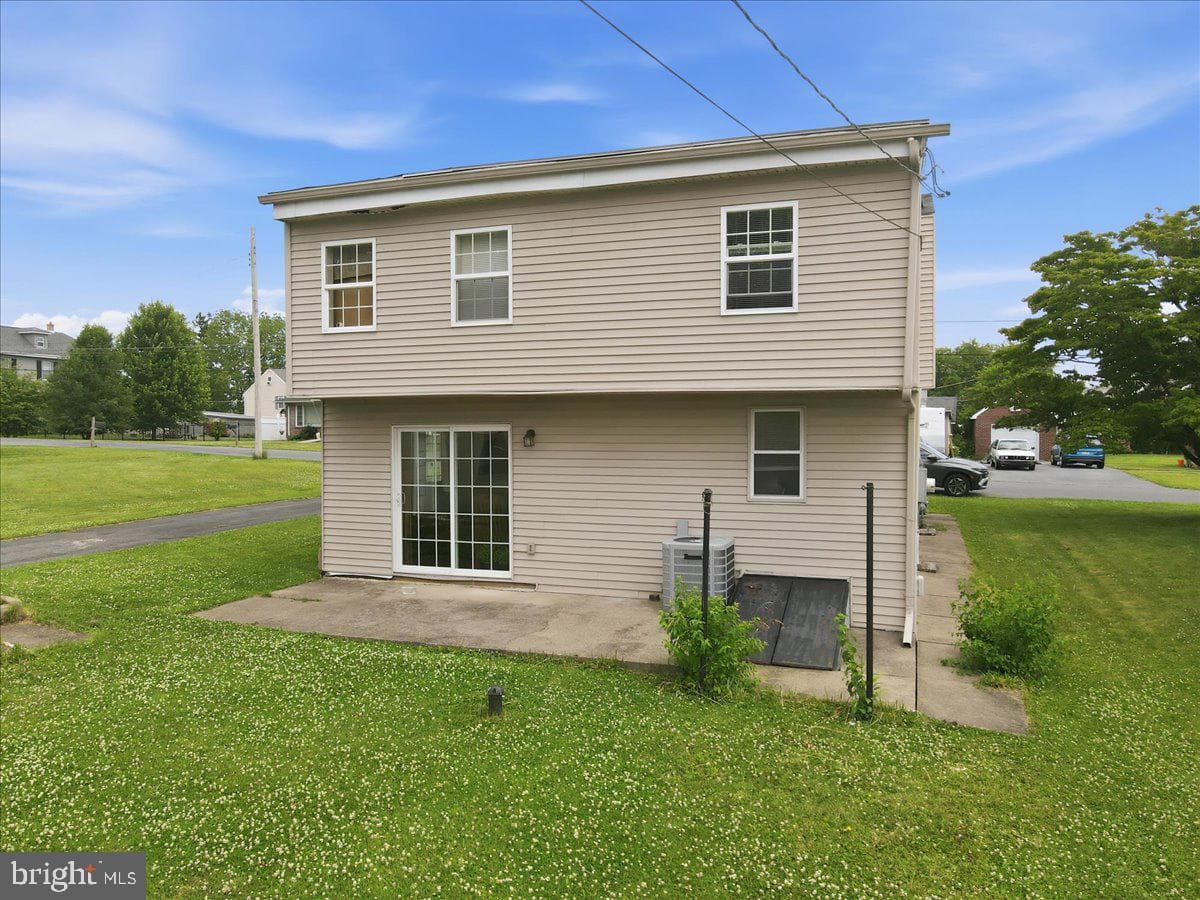 1839 6th Street photo 33