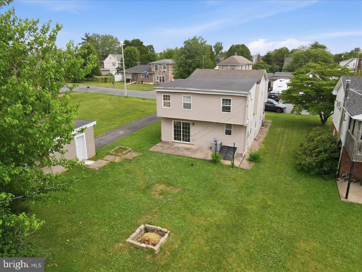 1839 6th Street photo 39