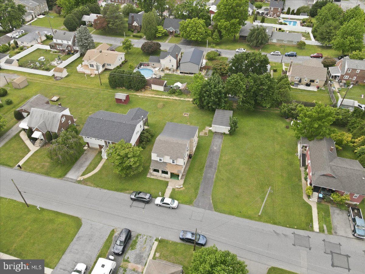 1839 6th Street photo 42