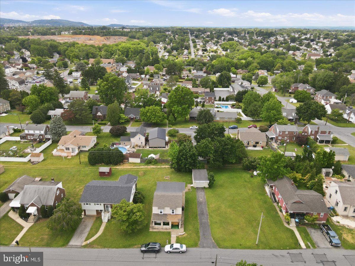 1839 6th Street photo 44