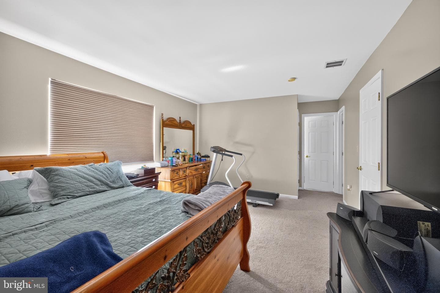 142 Willow Drive photo 13
