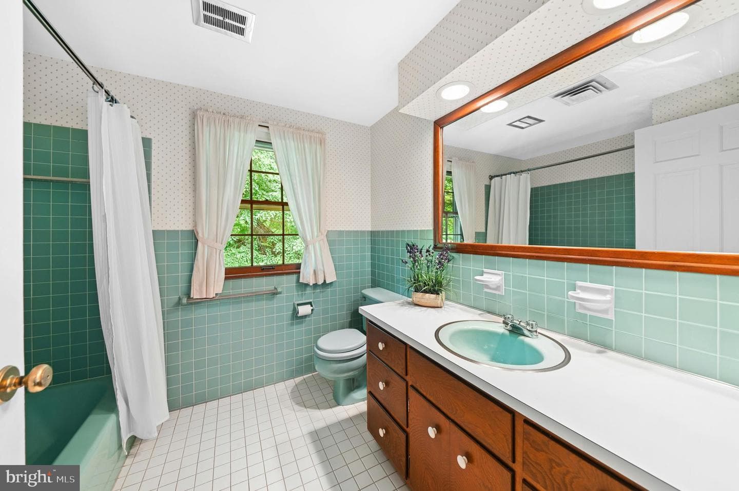 1501 Colesville Road photo 24