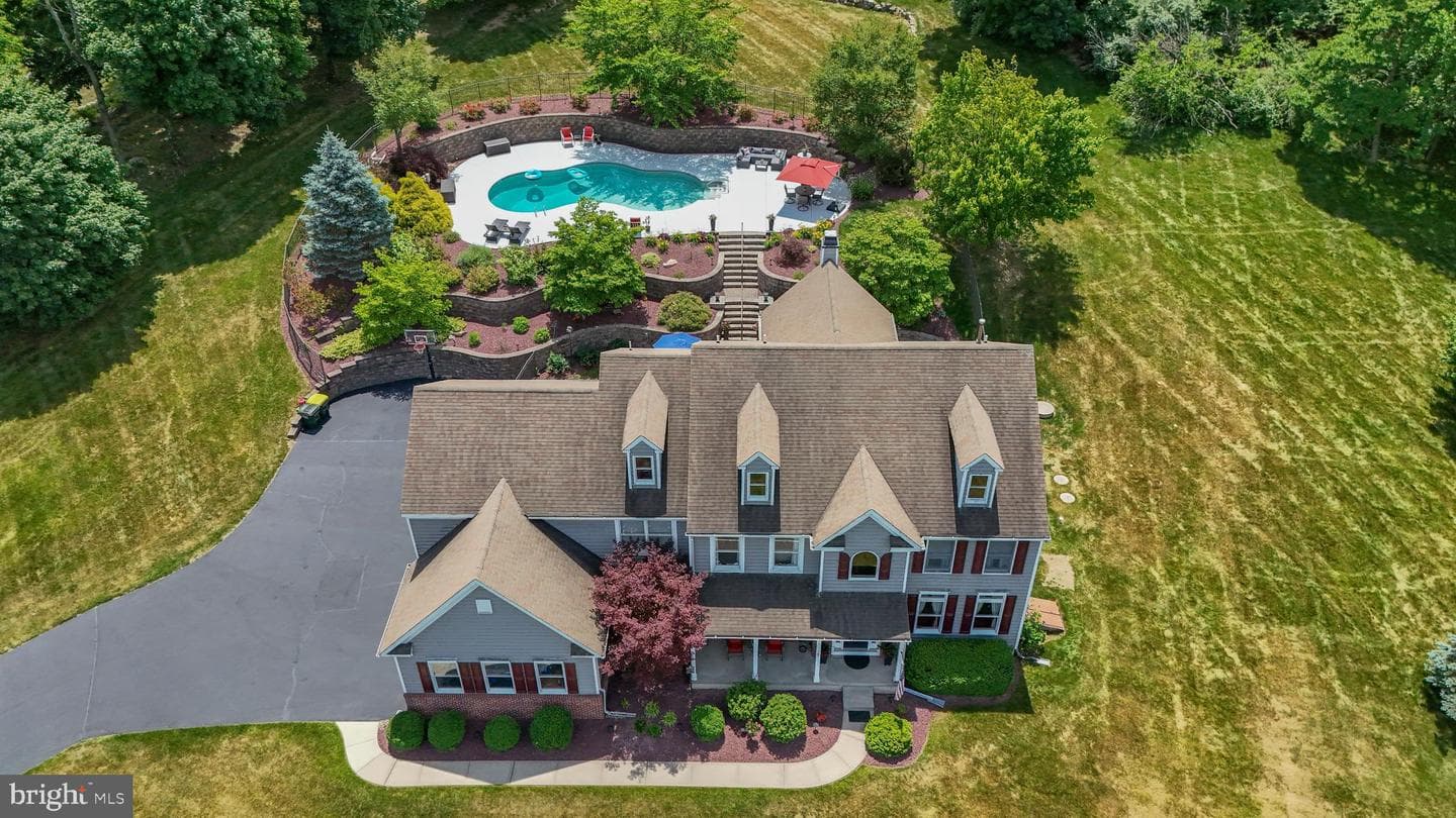 2760 Valley View Road, Hellertown