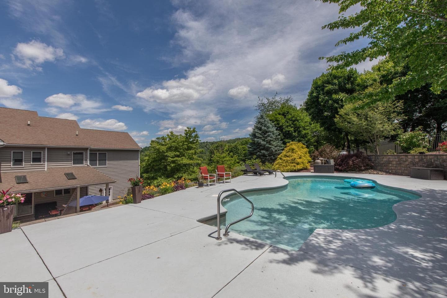 2760 Valley View Road photo 65