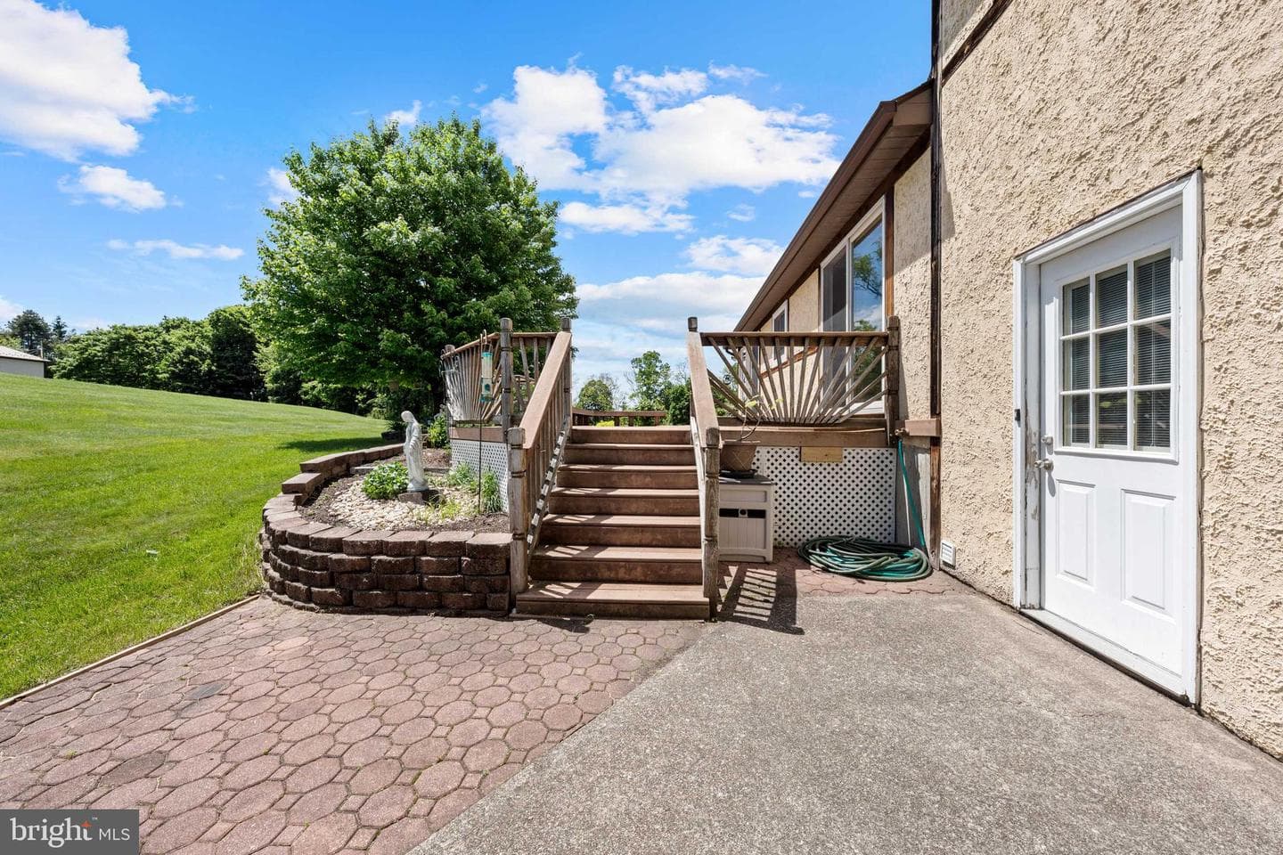 947 Tamenend Road photo 43