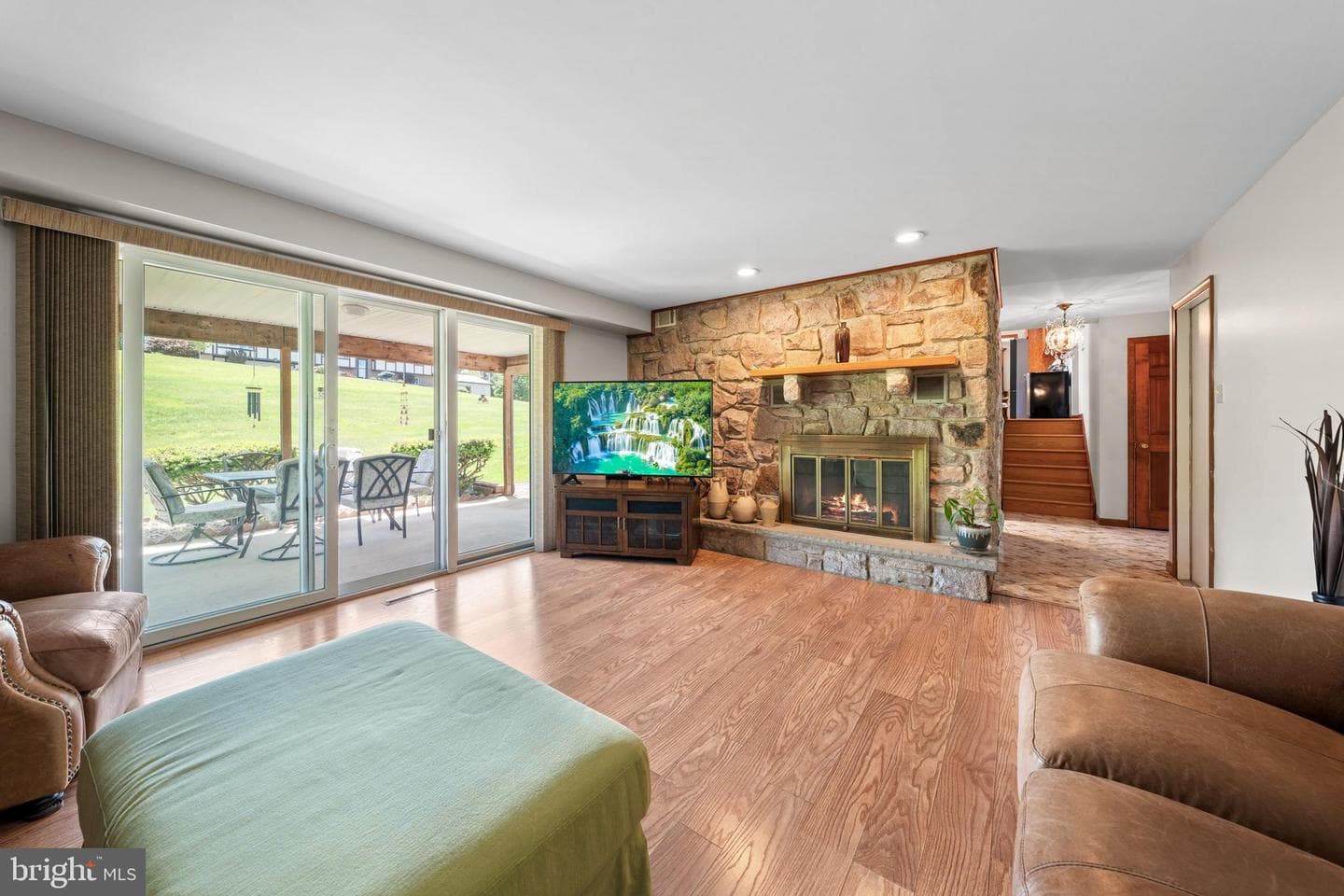 947 Tamenend Road photo 5