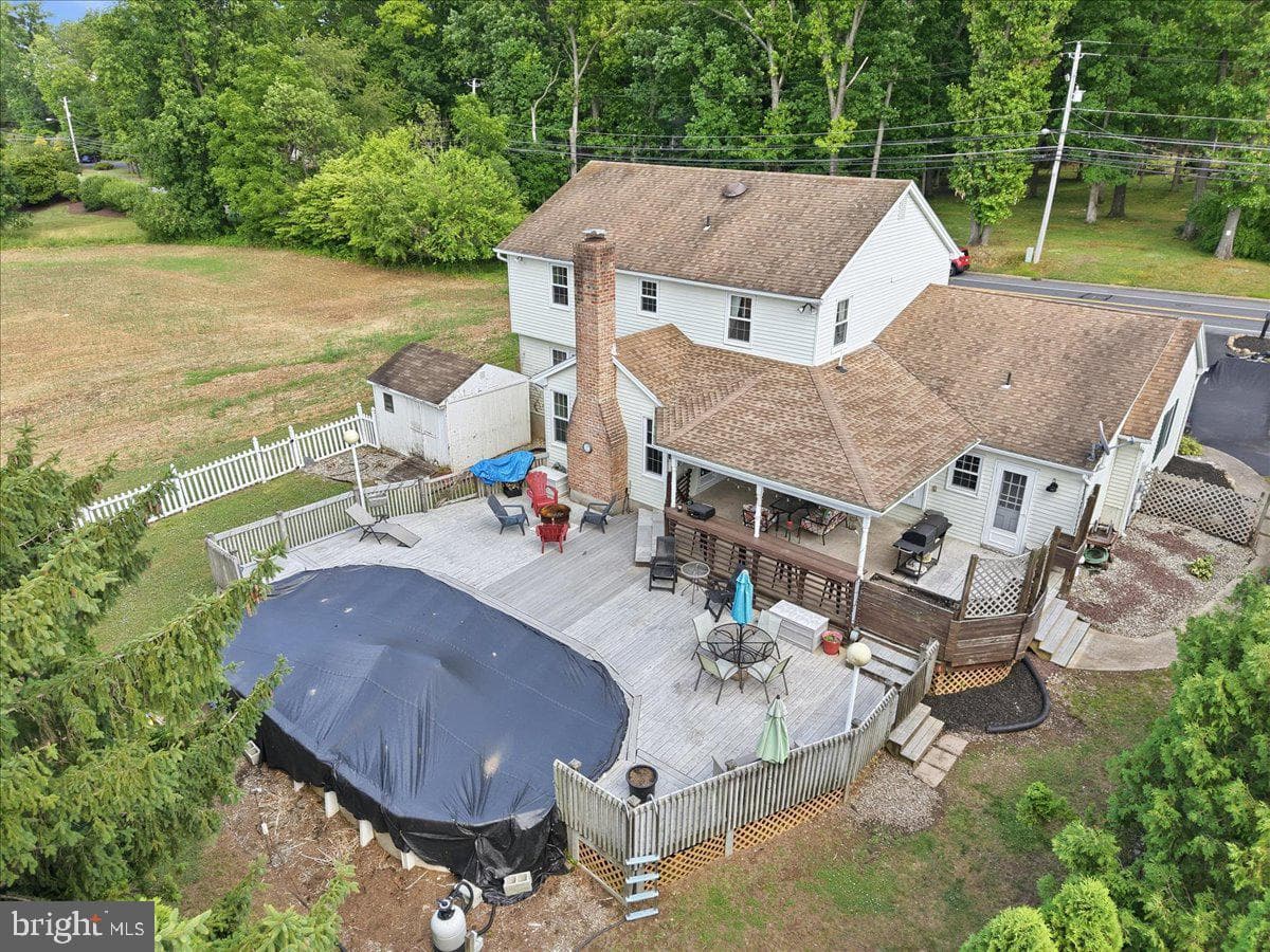 3547 Hecktown Road photo 54