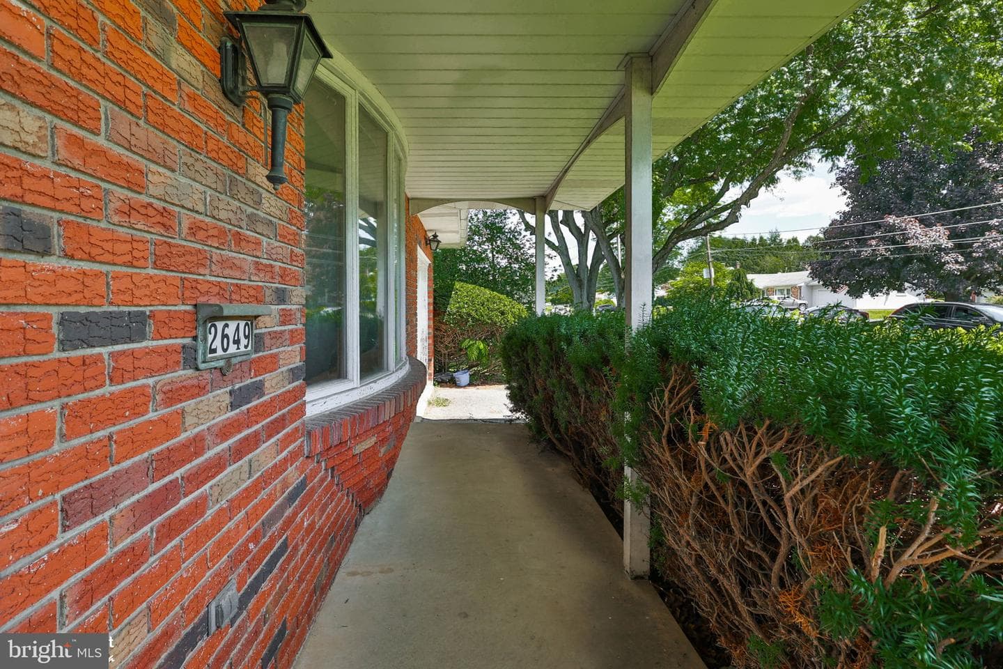 2649 Northview Avenue photo 4