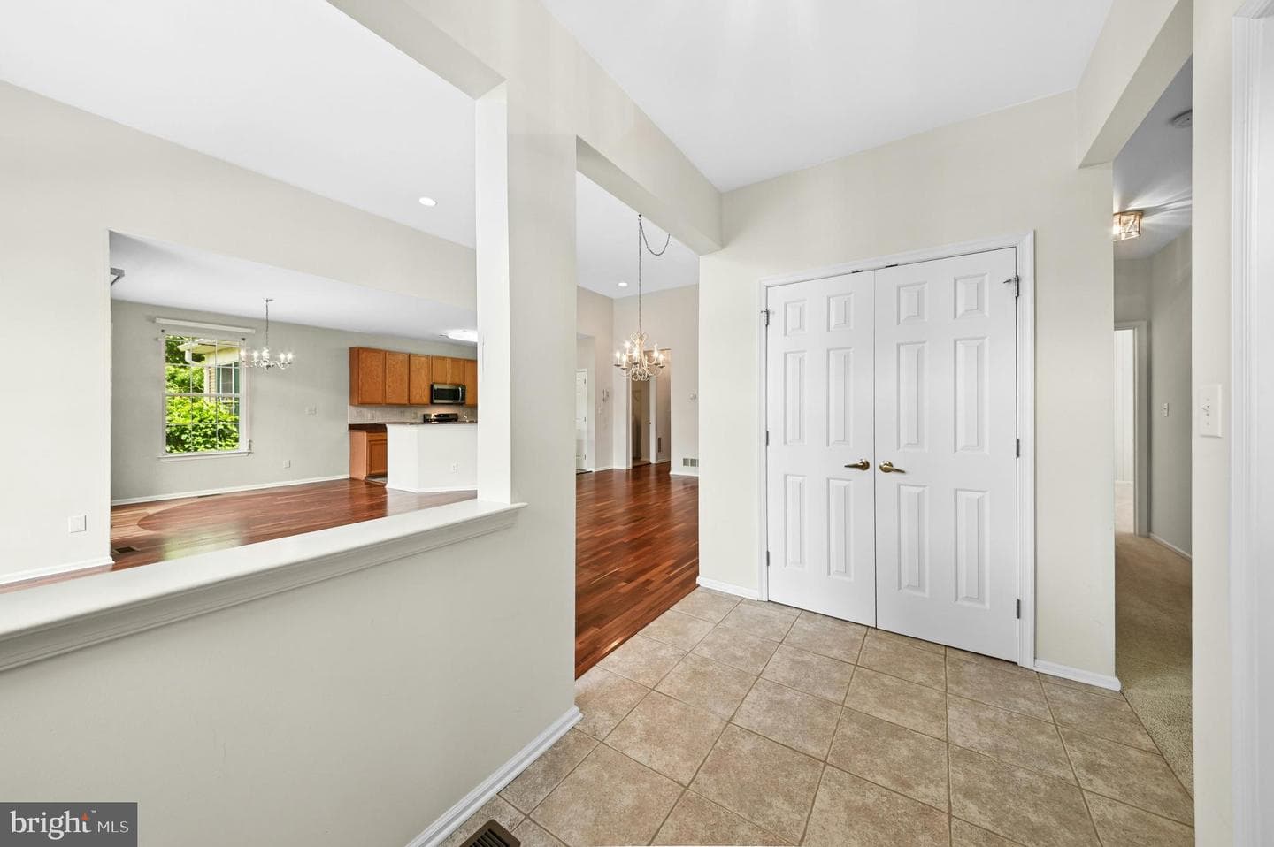 1871 Caryn Drive photo 6