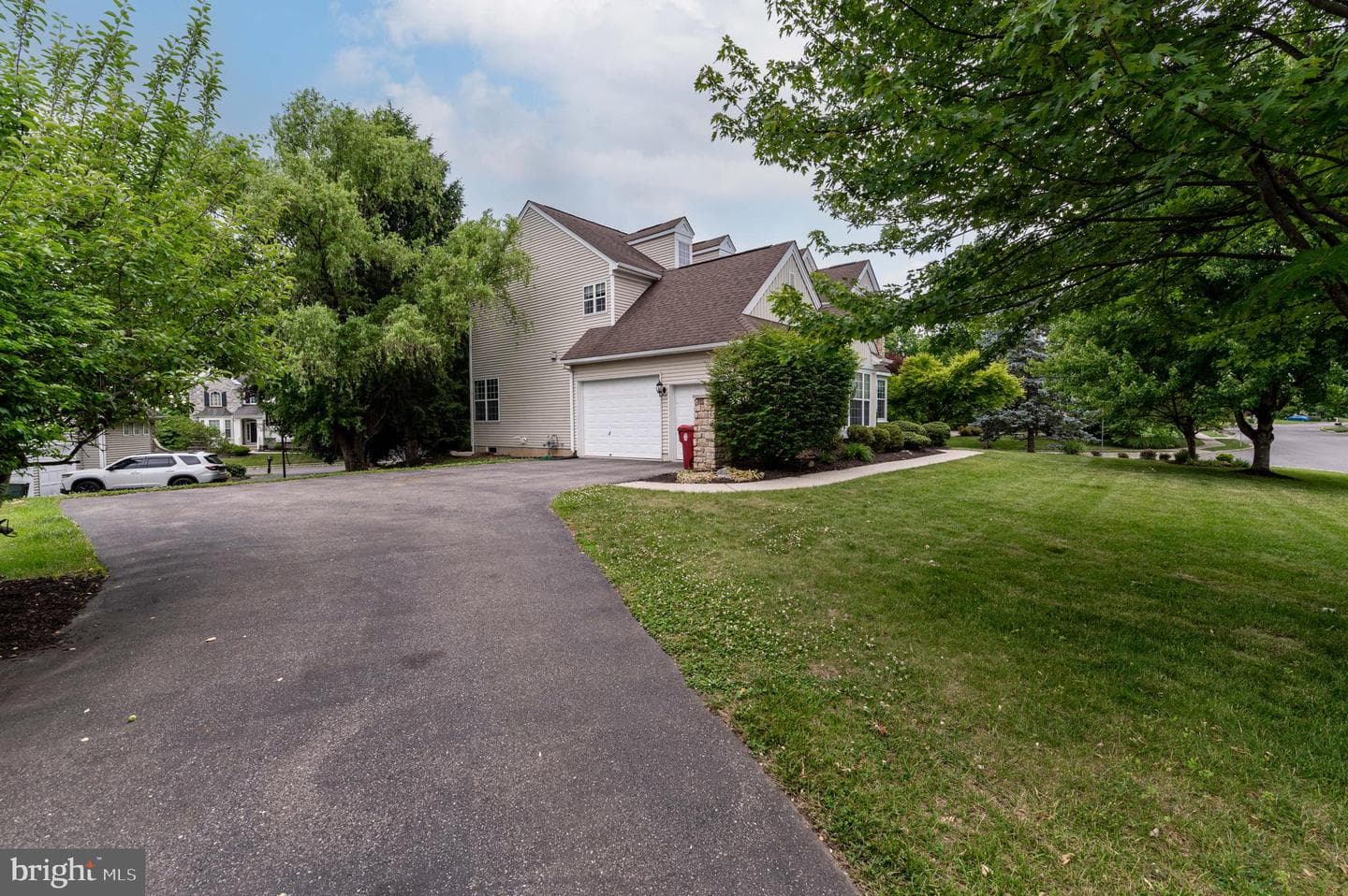 780 Ramblewood Drive photo 70