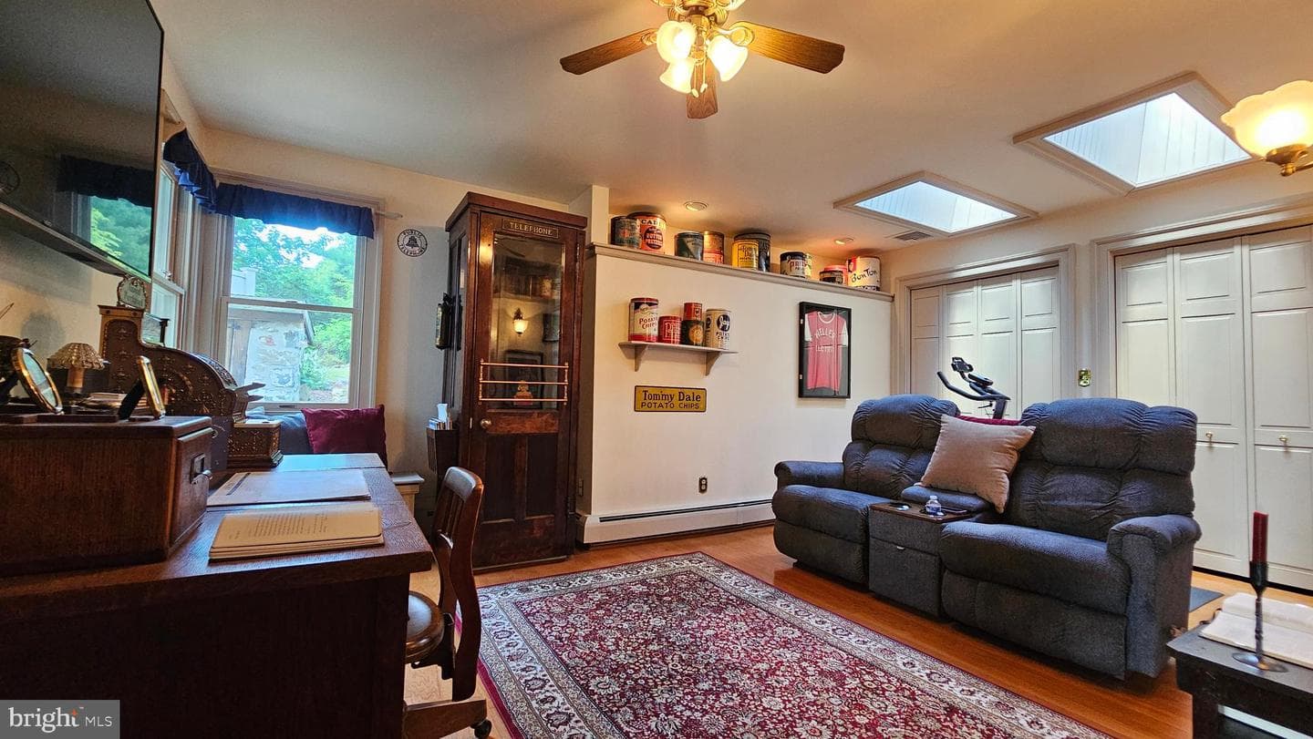 585 Buttermilk Road photo 20